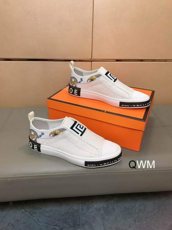 Picture of Versace Shoes _SKUVersacesz38-45WM020120377